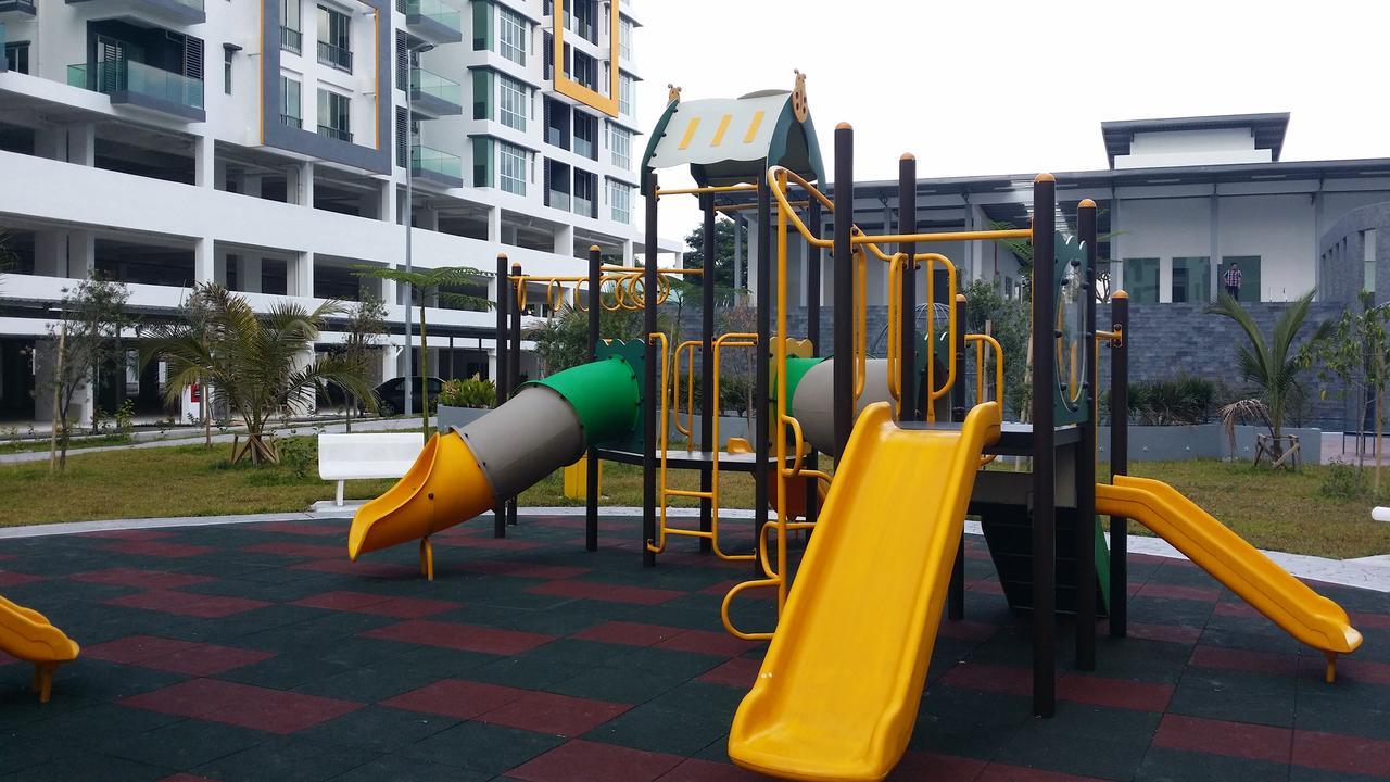 Mahkota Cheras Sweet Condo 1-14 Pax Near Mrt To Kl กัวลาลัมเปอร์ ภายนอก รูปภาพ