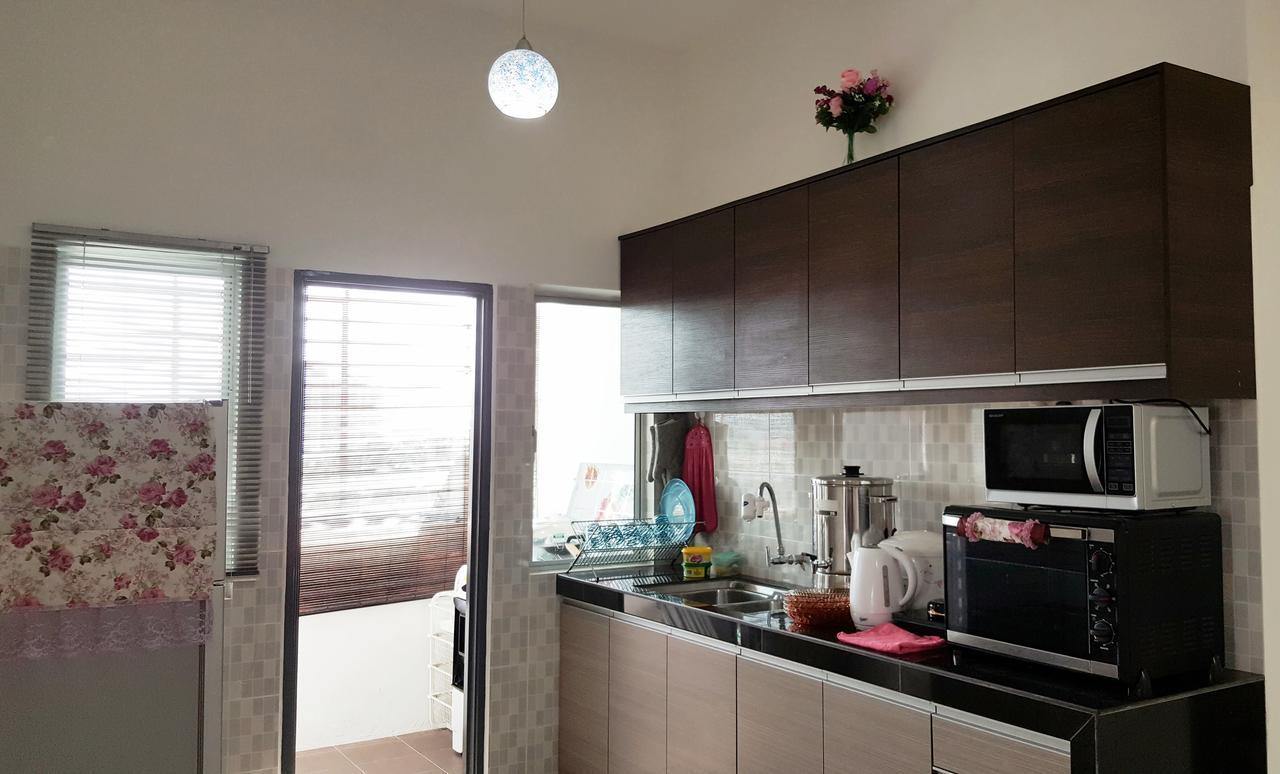 Mahkota Cheras Sweet Condo 1-14 Pax Near Mrt To Kl กัวลาลัมเปอร์ ภายนอก รูปภาพ